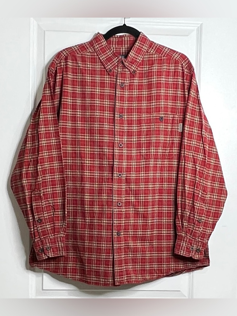 Woolrich Men's Large Red Tan Black Plaid Long Sleeve Button Front Cotton Flannel